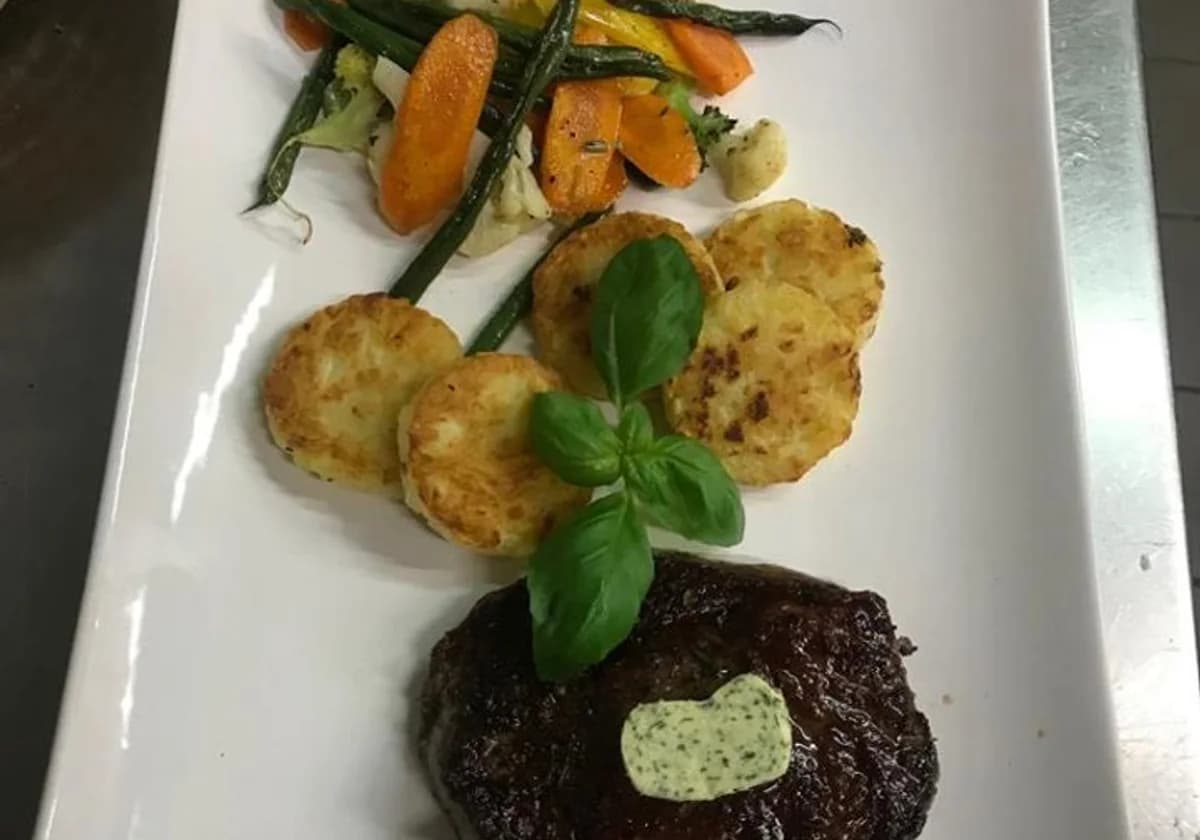 Serviervorschlag zu Gegrilltes Roastbeef