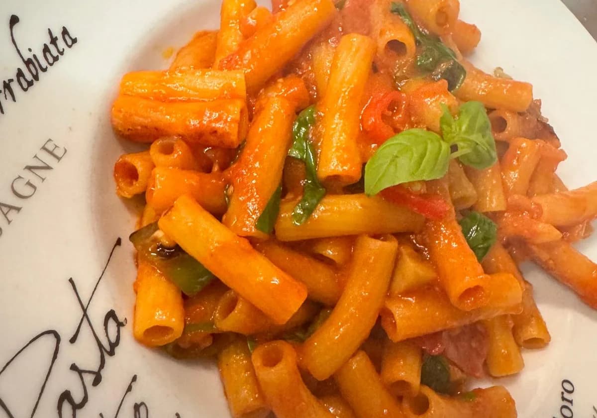 Serviervorschlag zu Rigatoni Arrabiata