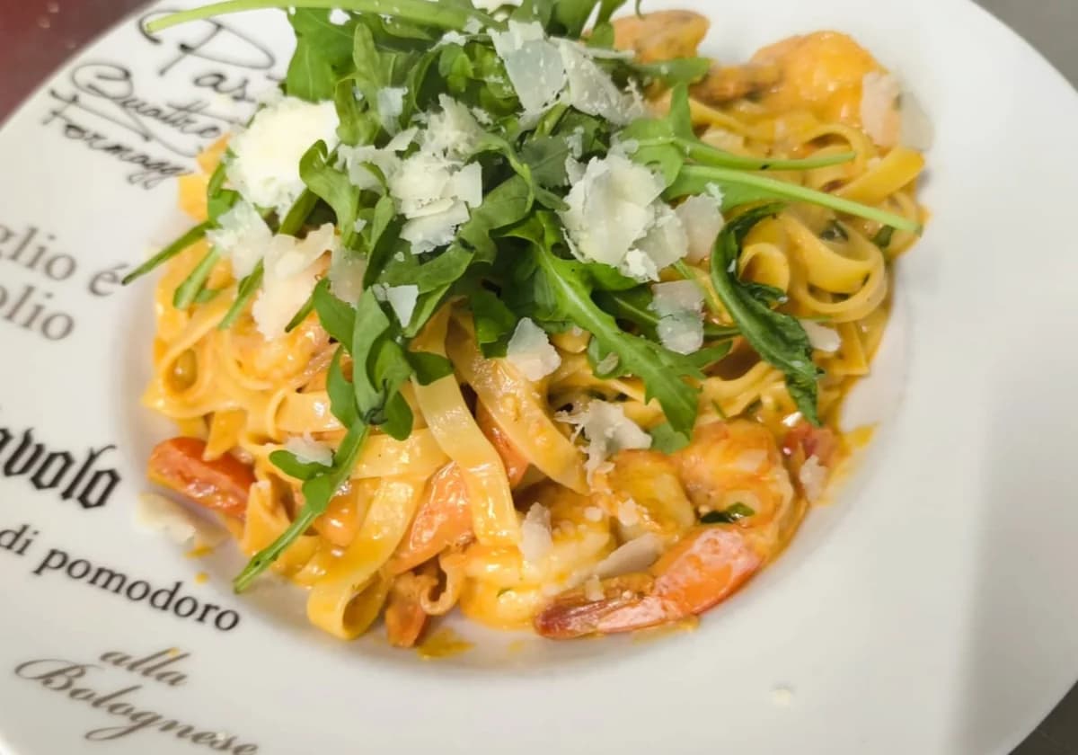 Serviervorschlag zu Tagliatelle Mediterranea