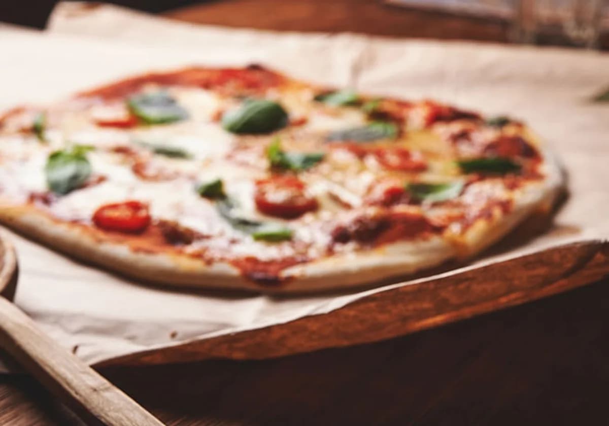 Serviervorschlag zu Pizza Margarita